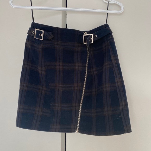 Topshop Front Zipper Plaid Skirt - Picture 1 of 3